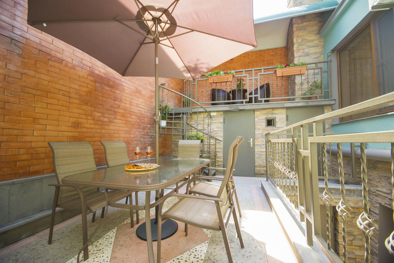 Stay Boutique Hotel Tiflis Dış mekan fotoğraf