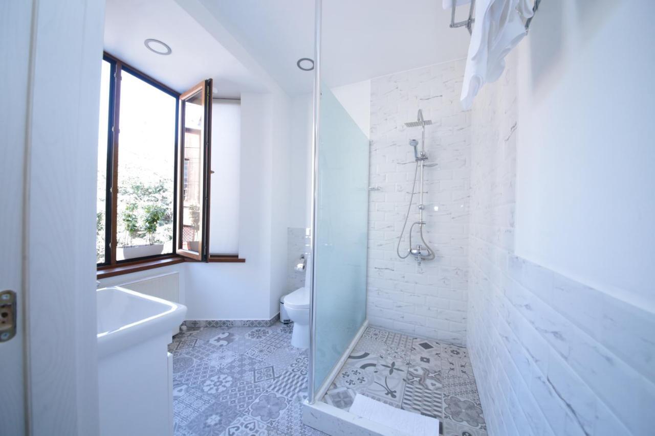 Stay Boutique Hotel Tiflis Dış mekan fotoğraf