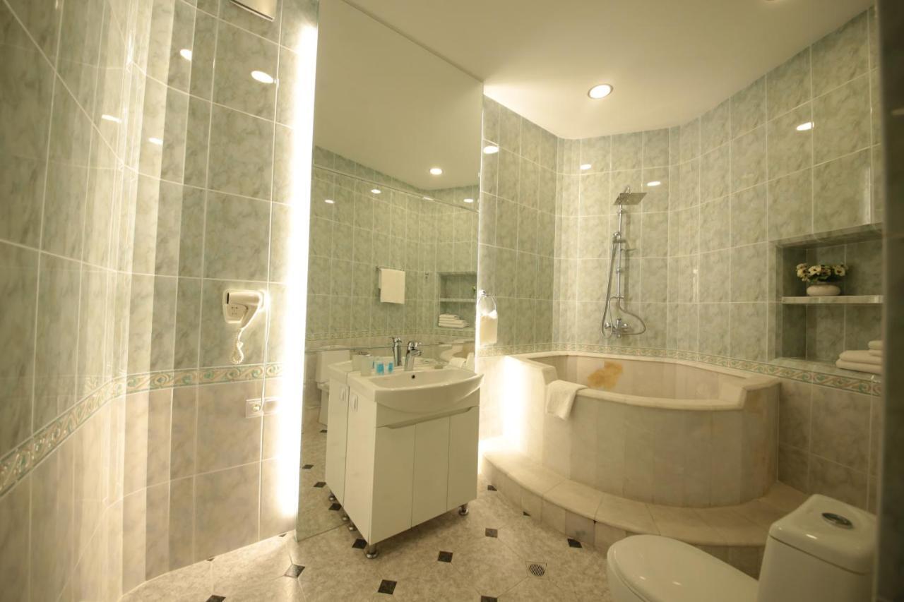Stay Boutique Hotel Tiflis Dış mekan fotoğraf